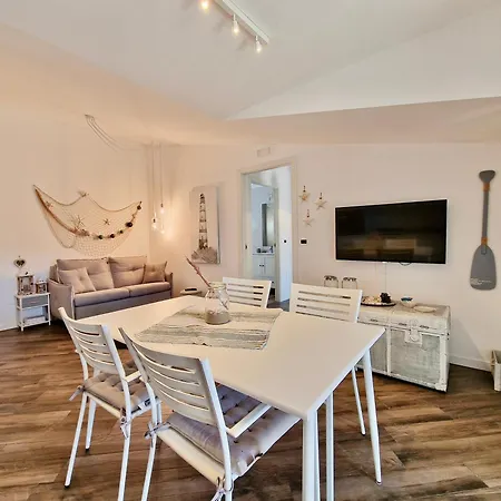 Akoya La Perla Sul Mare By Tramonti Lejlighed