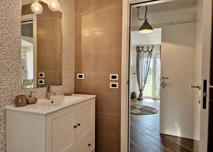 Akoya La Perla Sul Mare By Tramonti Montesilvano Marina