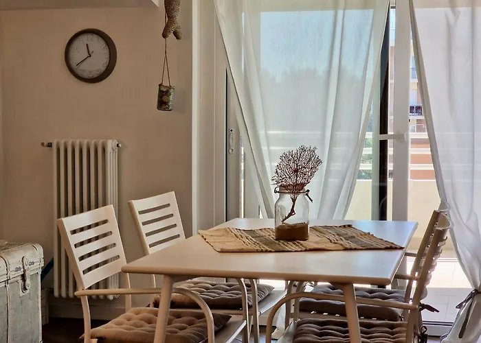 Akoya La Perla Sul Mare By Tramonti * Montesilvano Marina